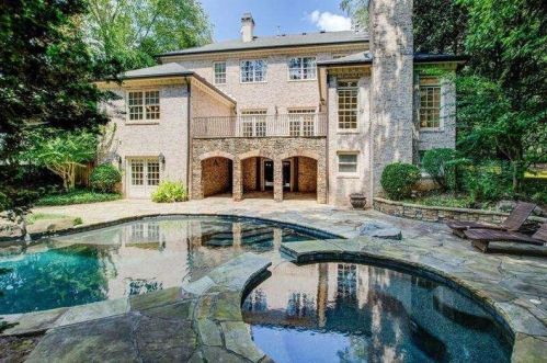 700 Brookwoods Trce, Atlanta, GA 30342-2473