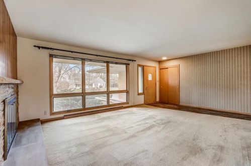 12111 Chapman Ave, Milwaukee, WI 53228-2421