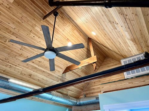 2834 Prospect Ave, Milwaukee WI  53211-3770 exterior