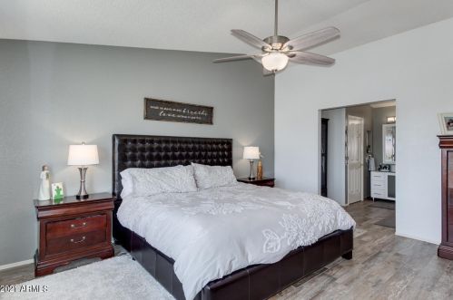 13229 40 St, Phoenix AZ 85018-1601 exterior