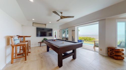 5005 Kalanianaole Hwy, Honolulu HI  96821-1505 exterior