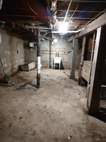 2824 36, Milwaukee WI 53210-1924 exterior