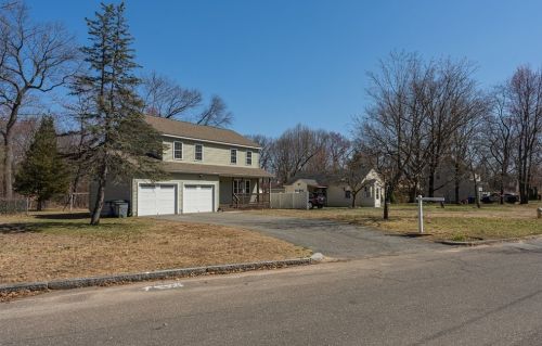 101 Stuart St, Springfield, MA 01119-1013