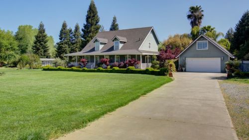 2557 Shadowfax Ln, Folsom, CA 95762-3901