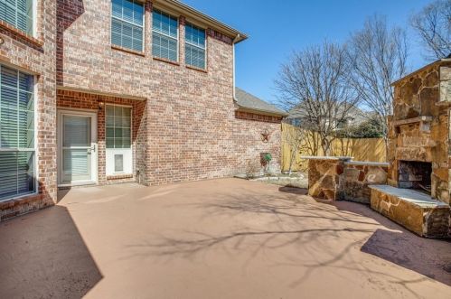 10204 Fire Rdg Dr, Frisco TX 75033-1376 exterior