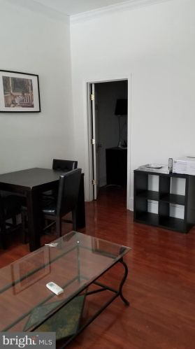 332 16th St, Philadelphia PA  19102-4940 exterior