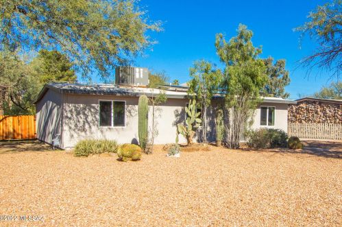 5833 Beverly St, Tucson, AZ 85711-5141