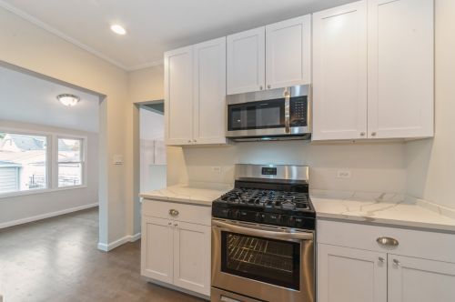 5351 Nottingham Ave, Chicago IL  60638-1011 exterior