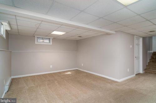 506 Elizabeth Rd, Glen Burnie MD 21061-4638 exterior