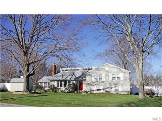 23 Forbell Dr, Norwalk, CT 06850-1425