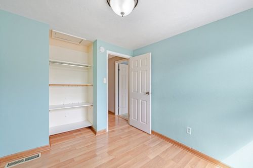 147 Cranbrooke Dr, Moon Twp PA  15108-9118 exterior