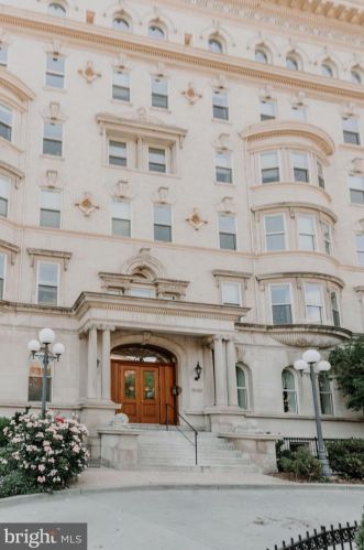 2000 16th St, Washington DC  20020-4821 exterior