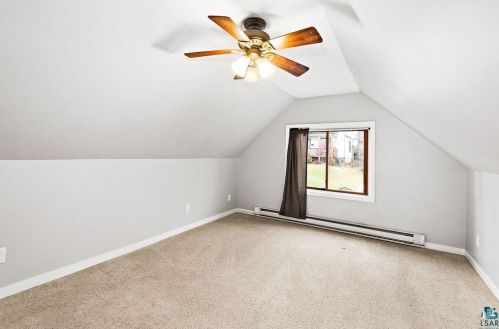 828 7th St, Duluth MN 55805-1236 exterior