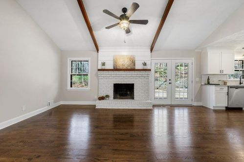 3740 High Pt Ln, Atlanta GA 30331-7906 exterior