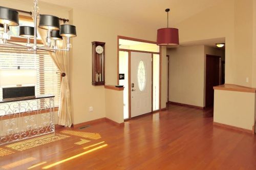 8284 Ashford Rd, Saint Paul MN  55125-8479 exterior