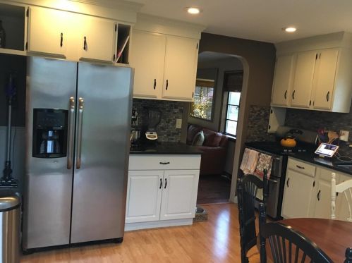 230 Crescent Ave, Elmhurst IL  60126-4302 exterior