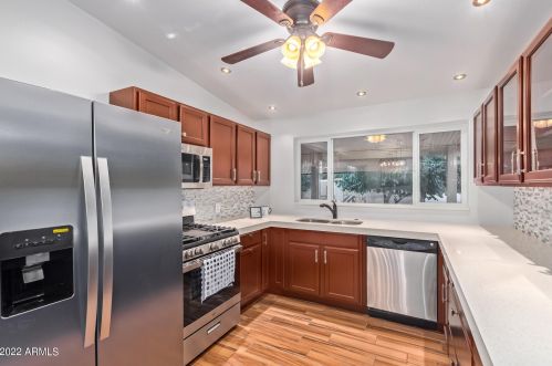 2214 7th Ave, Phoenix AZ 85007-1503 exterior