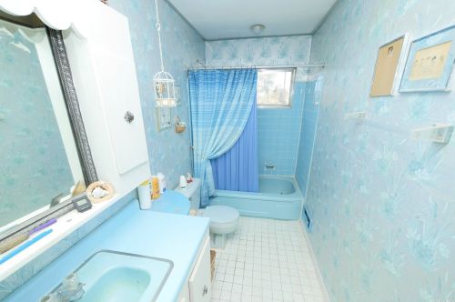 3 Greenfield Ln, Commack NY 11725-1414 exterior