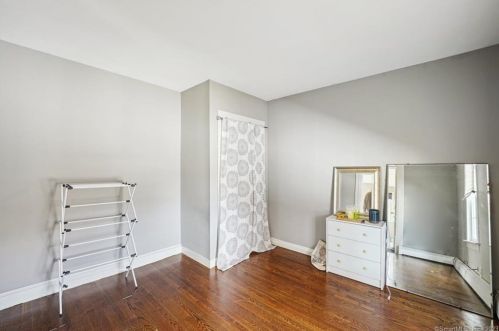 305 Francis St, New Britain CT  06053-3057 exterior