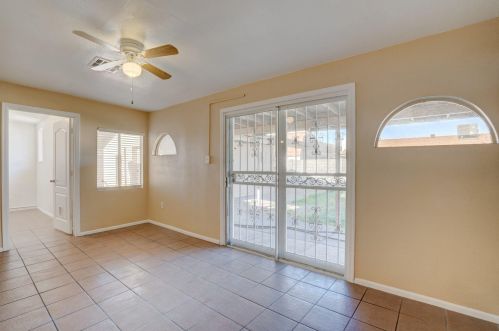 11602 42nd Ave, Phoenix AZ 85029-1912 exterior