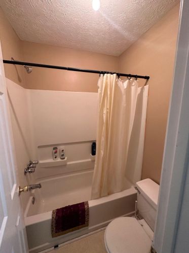 6339 Wedgeview Dr, Tucker GA 30084-8768 exterior