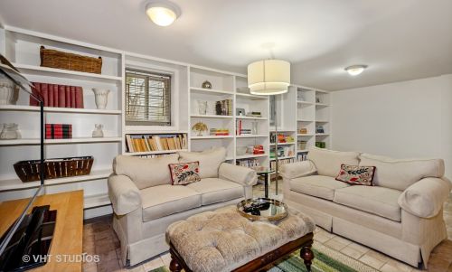 5321 Magnolia Ave, Chicago IL 60640-2205 exterior