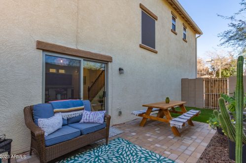 5310 Chisum Trl, Phoenix AZ  85083-6356 exterior