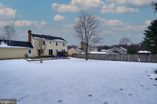 1609 Mithering Ln, Silver Spring MD 20905-7045 exterior