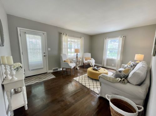 3347 77 St, Milwaukee WI 53219-3818 exterior