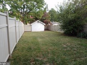 804 Hanover St, Pottstown PA  19464-4522 exterior