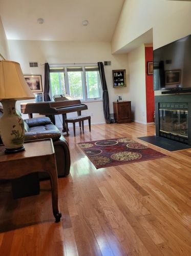 15 Lapis Cir, Town Center NJ 07052-2160 exterior