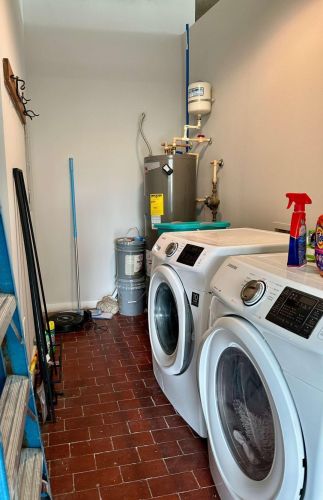 881 Memorial Dr, Atlanta GA  30316-1272 exterior