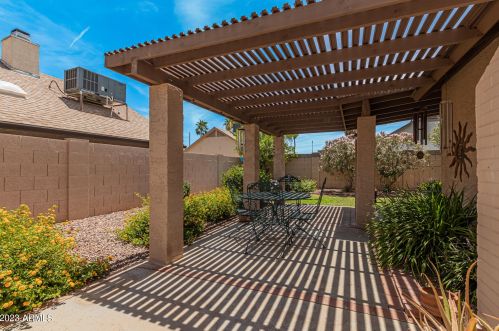 4109 Alta Mesa Ave, Phoenix AZ 85044-1411 exterior