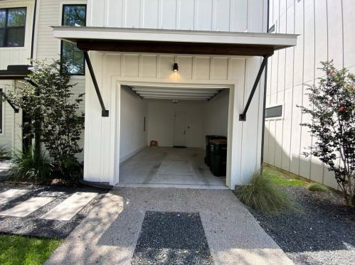 4804 Duval Rd, Austin TX  78727-6813 exterior