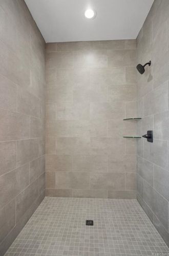 10478 Pne Vly Dr, Grand Blanc MI 48439-2677 exterior