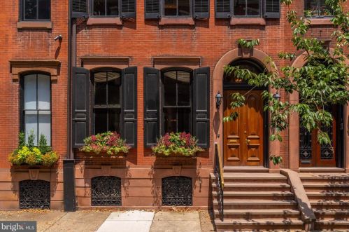 2015 Delancey Pl, Philadelphia, PA 19103-6612