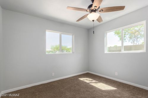 801 Kelso St, Tucson AZ  85705-4127 exterior