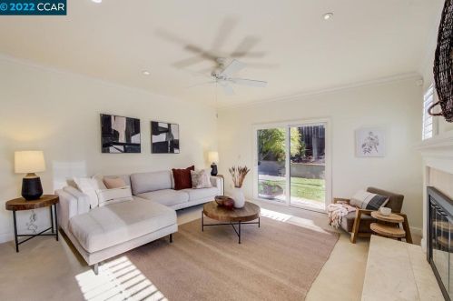 760 Citrus Ave, Concord CA  94518-2339 exterior