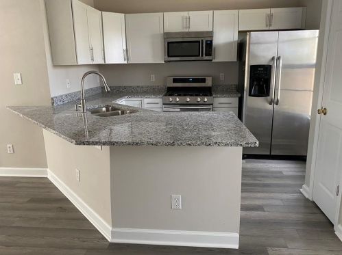 2981 Falling Water Pt, Atlanta GA 30349-8314 exterior