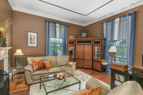 264 Highland St, Worcester MA 01602-2112 exterior