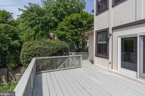 3524 Edmunds St, Washington DC 20007-1463 exterior