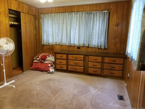 168 D St, Groton CT  06340-5364 exterior