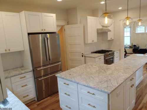 117 Chestnut St, Montclair NJ  07042-2943 exterior