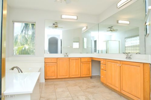 16244 25th Pl, Phoenix AZ 85008-4917 exterior