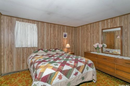 166 17 St, Babylon NY 11704-2722 exterior