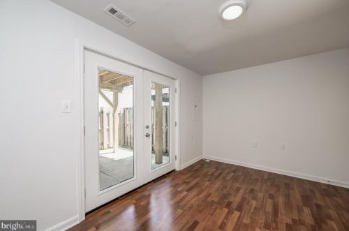 3052 Shepperton Ter, Silver Spring MD  20904-6703 exterior