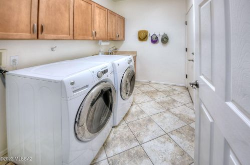 5020 River Fringe Dr, Tucson AZ  85704-1436 exterior