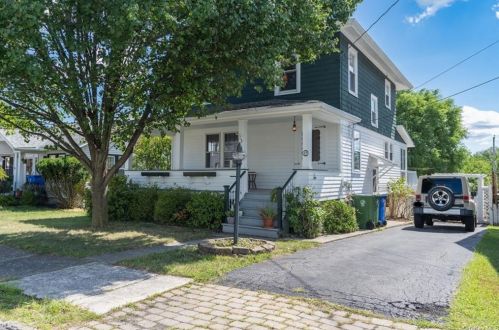 37 Columbia Ave, Middletown, NY 10940-5930