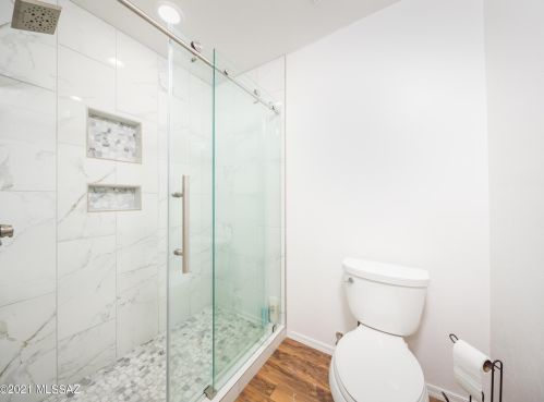 2201 Los Altos Ave, Tucson AZ  85705-5727 exterior