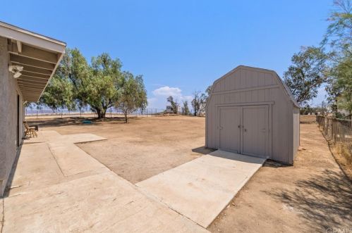 17520 Clark St, Perris CA  92570-8915 exterior